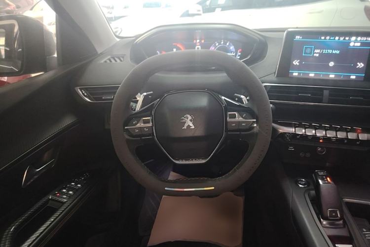 Used Peugeot 4008 2017 350THP Elite Edition Steering Wheel