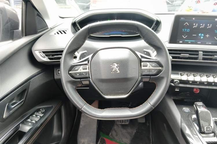 Used Peugeot 4008 2017 350THP Elite Edition Steering Wheel