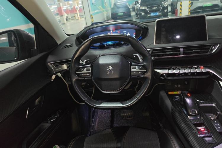 Used Peugeot 4008 2017 350THP Elite Edition Steering Wheel