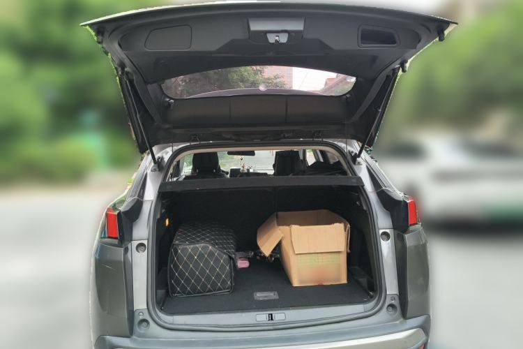 Used Peugeot 4008 2017 350THP Elite Edition Trunk