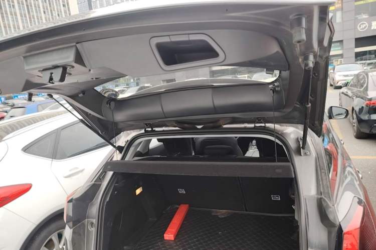 Used Peugeot 4008 2017 350THP Elite Edition Trunk