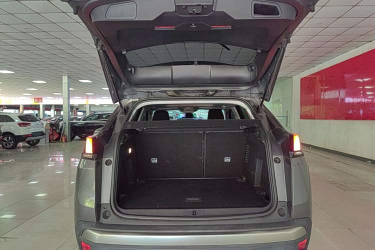Used Peugeot 4008 2017 350THP Elite Edition Trunk