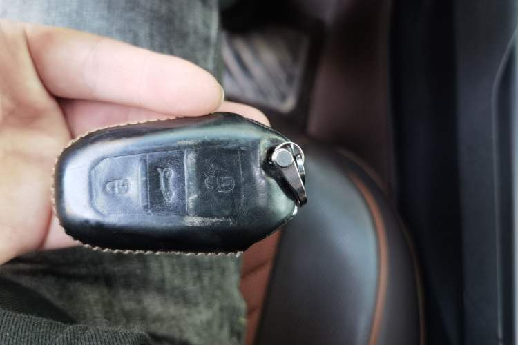 Used Peugeot 4008 2017 350THP Elite Edition Vehicle Key