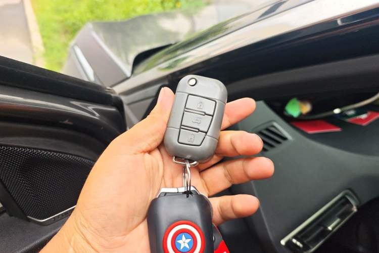 Used Peugeot 4008 2017 380THP Luxury GT Edition Vehicle Key