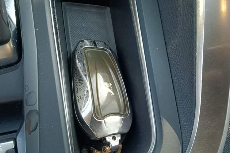 Used Peugeot 4008 2017 350THP Elite Edition Vehicle Key