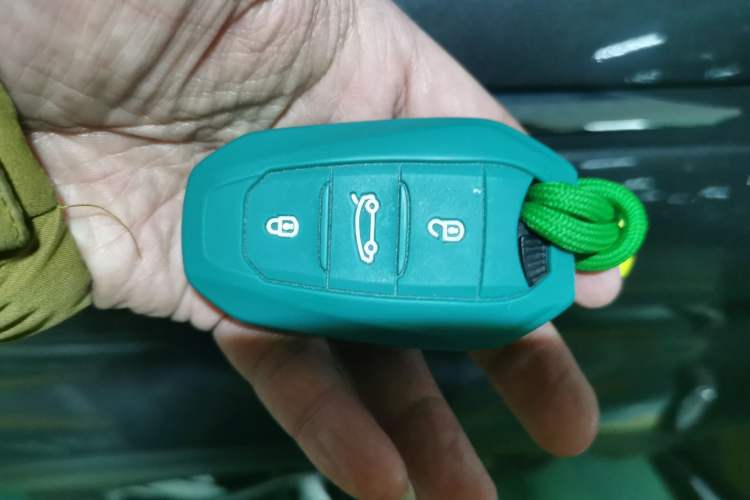 Used Peugeot 4008 2017 350THP Luxury Edition Vehicle Key