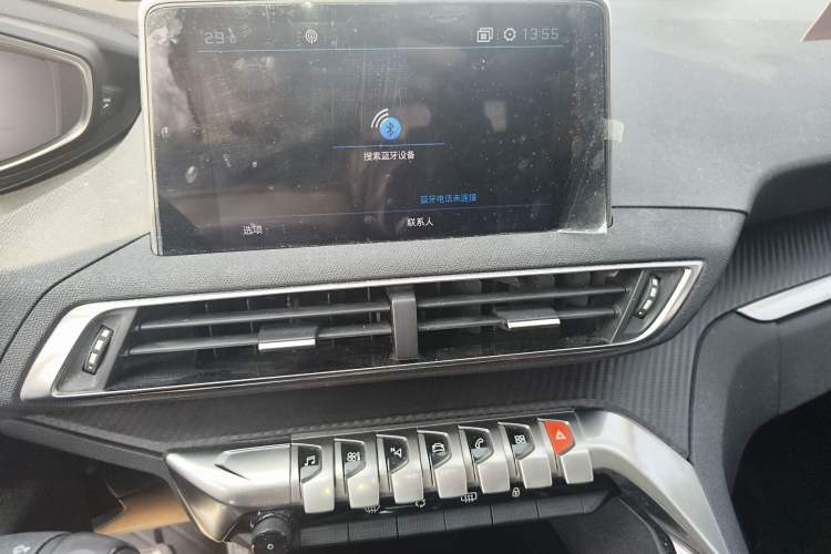 Used Peugeot 4008 2017 350THP Elite Edition Audio And AC Panel