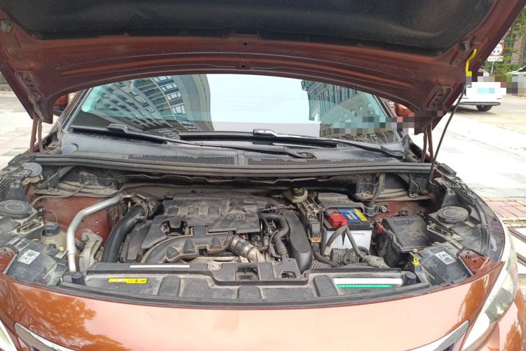 Used Peugeot 4008 2017 350THP Comfort Edition Engine Bay