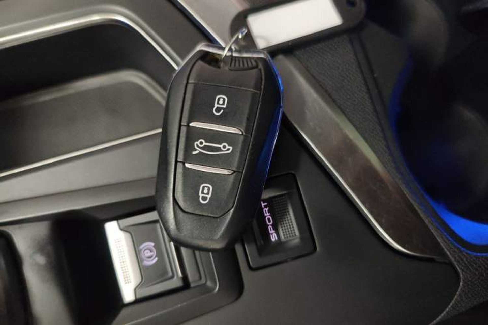 Used Peugeot 4008 2017 380THP Luxury Edition Interior 1