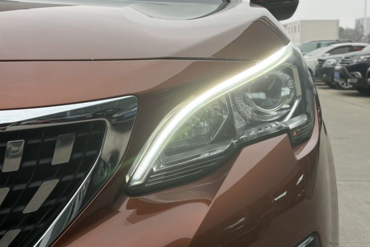 Used Peugeot 4008 2017 380THP Elite Edition Left Front Headlight