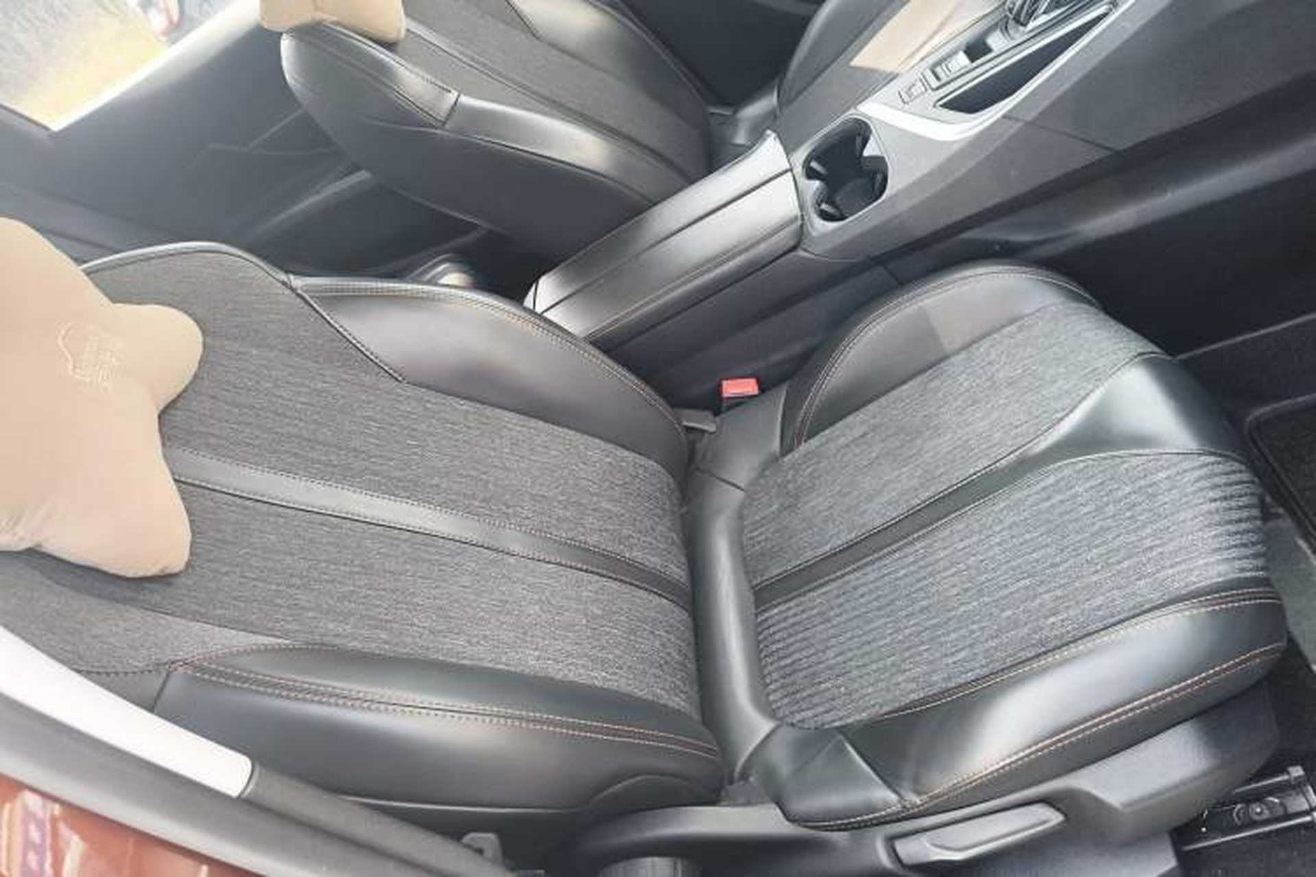 Used Peugeot 4008 2017 350THP Elite Edition Right Front Seat