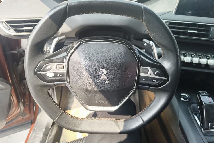 Used Peugeot 4008 2017 350THP Elite Edition Steering Wheel