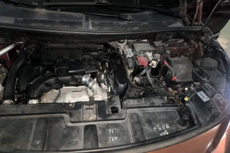 Used Peugeot 4008 2017 350THP Elite Edition Engine Bay Left