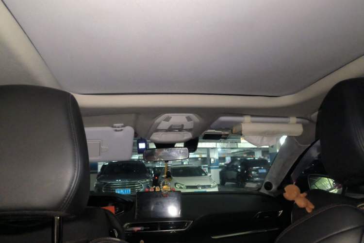 Used Peugeot 4008 2017 350THP Elite Edition Headliner