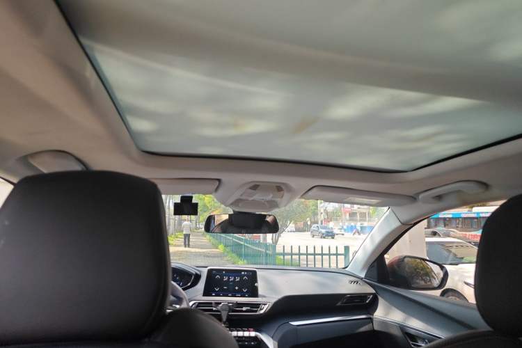 Used Peugeot 4008 2017 380THP Elite Edition Headliner