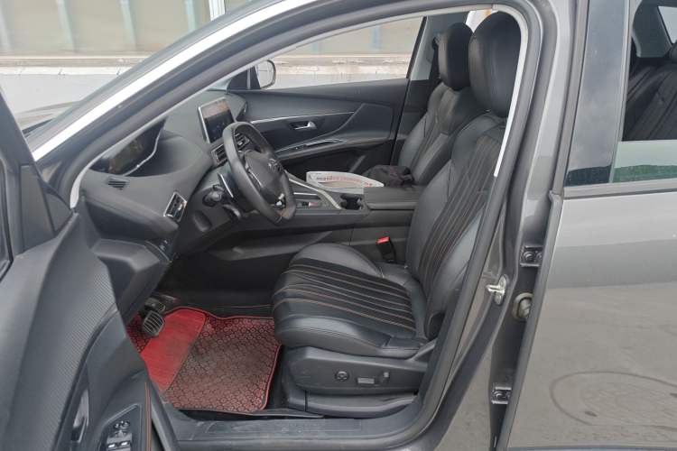 Used Peugeot 4008 2017 350THP Elite Edition Left Front Seat