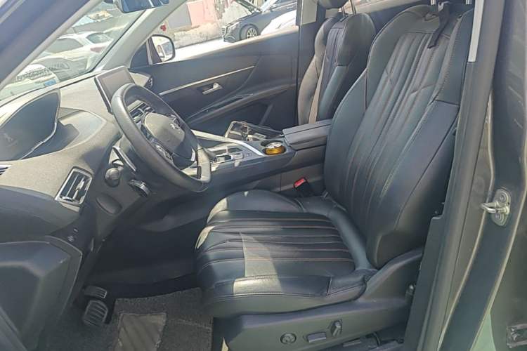 Used Peugeot 4008 2017 350THP Luxury Edition Left Front Seat