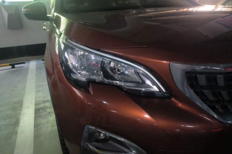 Used Peugeot 4008 2017 350THP Elite Edition Right Front Headlight
