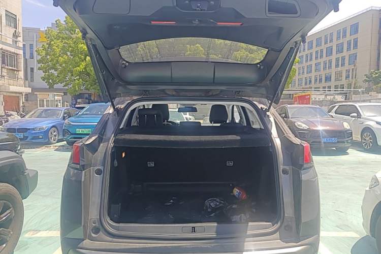 Used Peugeot 4008 2017 350THP Luxury Edition Trunk