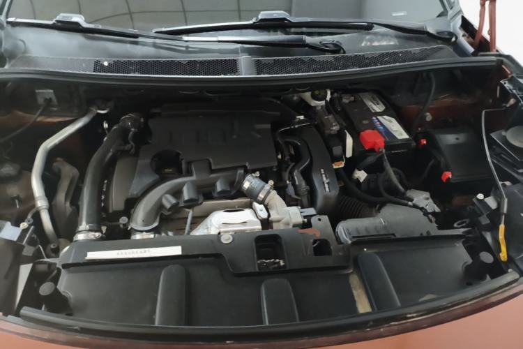 Used Peugeot 4008 2017 350THP Elite Edition Engine Bay