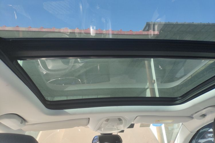 Used Peugeot 4008 2017 350THP Luxury Edition Headliner