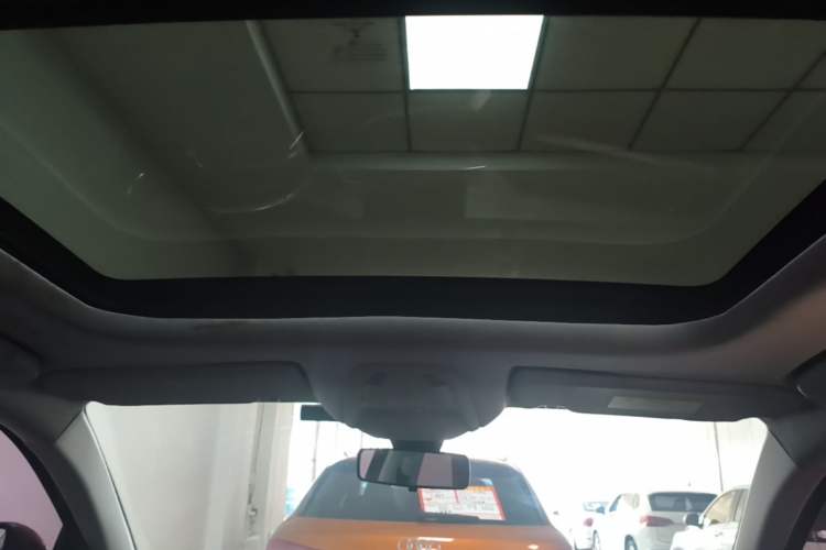 Used Peugeot 4008 2017 350THP Elite Edition Headliner