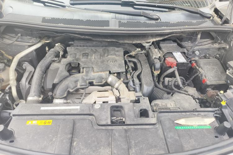 Used Peugeot 4008 2017 350THP Elite Edition Engine Bay