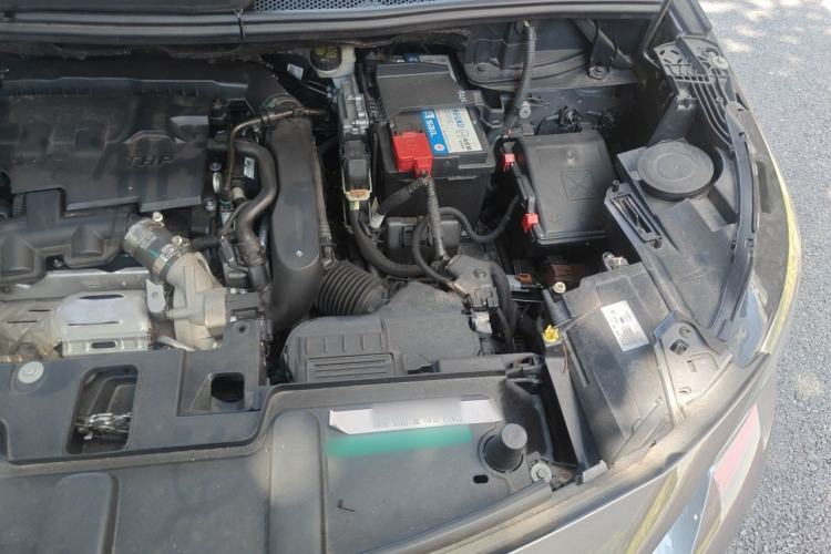 Used Peugeot 4008 2017 350THP Elite Edition Engine Bay Left