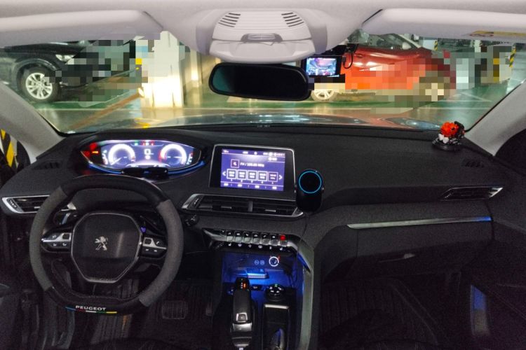 Used Peugeot 4008 2017 350THP Luxury Edition Headliner