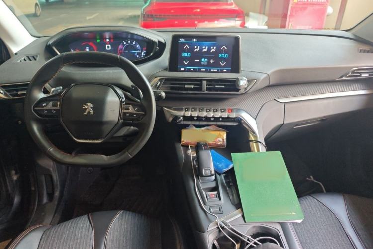 Used Peugeot 4008 2017 350THP Elite Edition Interior 2