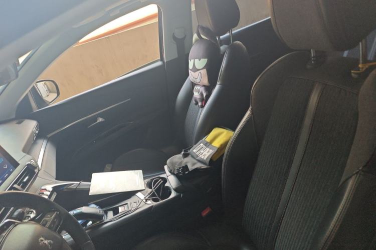 Used Peugeot 4008 2017 350THP Elite Edition Left Front Seat