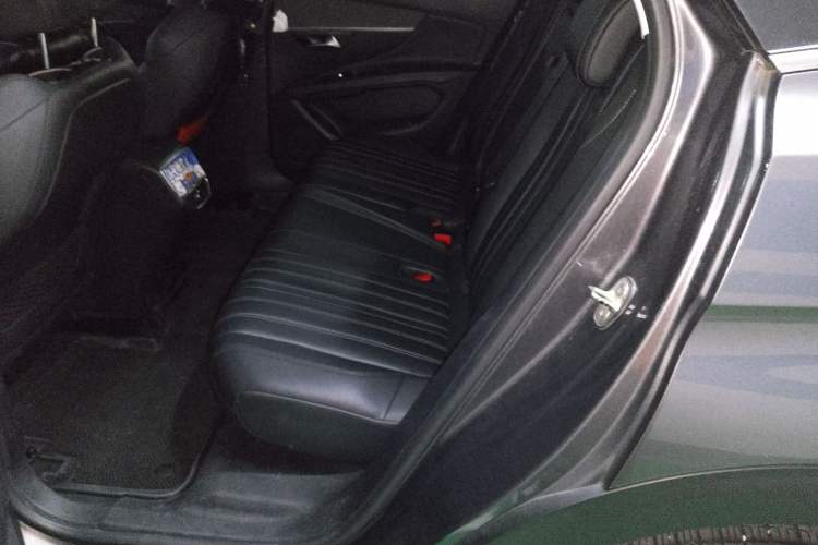 Used Peugeot 4008 2017 350THP Luxury Edition Left Rear Seat