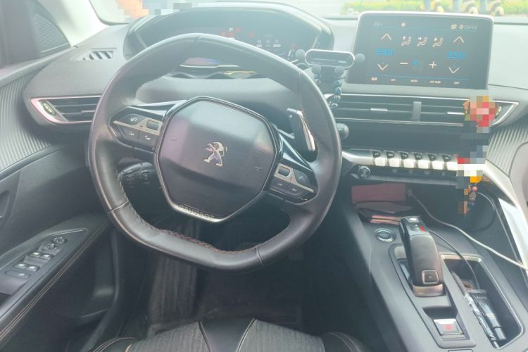 Used Peugeot 4008 2017 350THP Elite Edition Steering Wheel