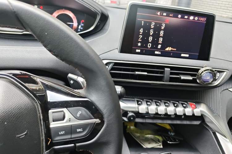 Used Peugeot 4008 2017 350THP Elite Edition Audio And AC Panel