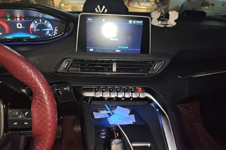 Used Peugeot 4008 2017 350THP Elite Edition Audio And AC Panel