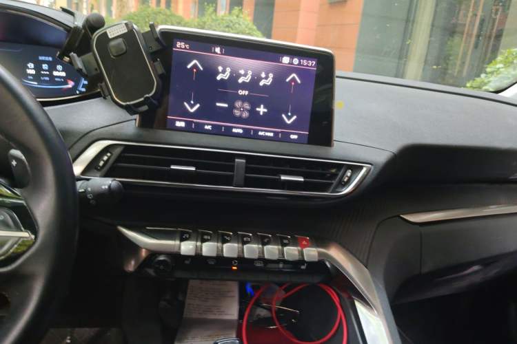 Used Peugeot 4008 2017 350THP Elite Edition Audio And AC Panel