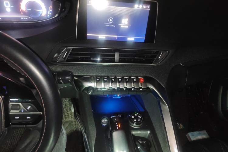 Used Peugeot 4008 2017 350THP Luxury Edition Audio And AC Panel