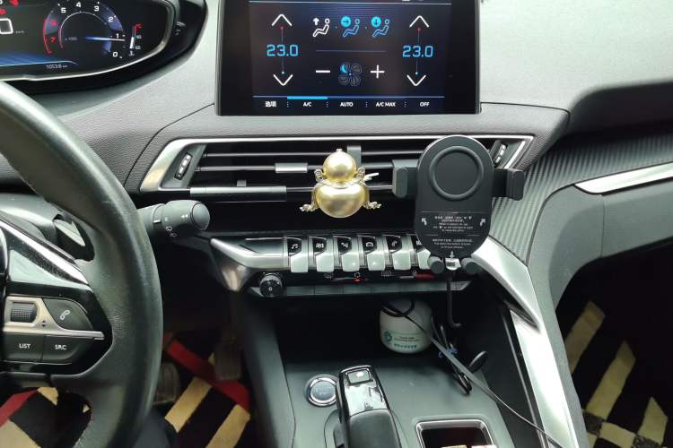 Used Peugeot 4008 2017 380THP Elite Edition Audio And AC Panel