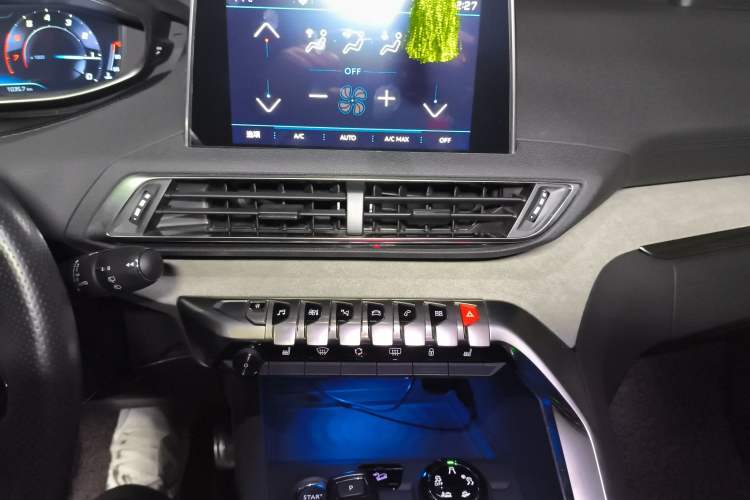 Used Peugeot 4008 2017 380THP Luxury GT Edition Audio And AC Panel