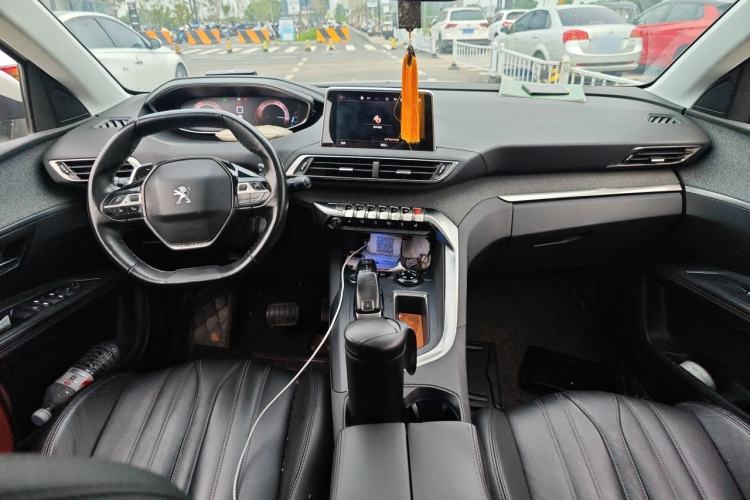 Used Peugeot 4008 2017 350THP Luxury Edition Center Console