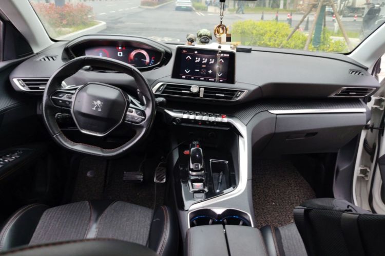 Used Peugeot 4008 2017 350THP Elite Edition Center Console