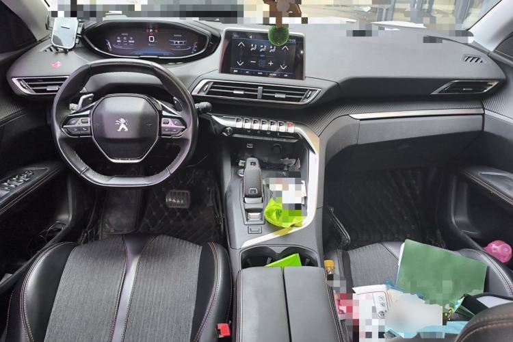 Used Peugeot 4008 2017 350THP Elite Edition Center Console