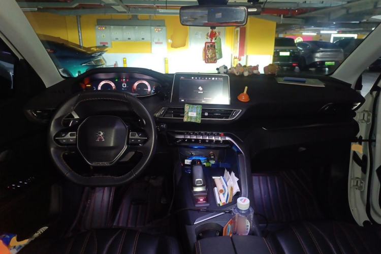 Used Peugeot 4008 2017 350THP Elite Edition Center Console