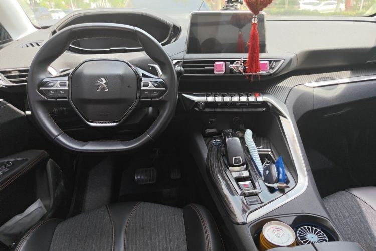 Used Peugeot 4008 2017 350THP Elite Edition Center Console