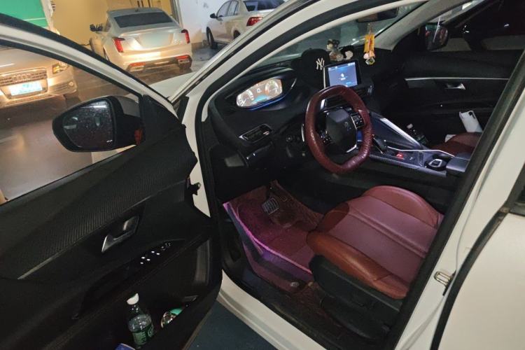 Used Peugeot 4008 2017 350THP Elite Edition Driver Seat