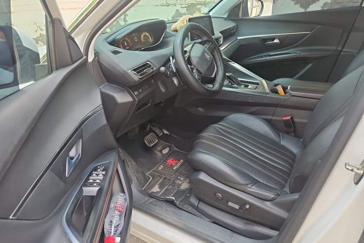 Used Peugeot 4008 2017 350THP Luxury Edition Driver Seat