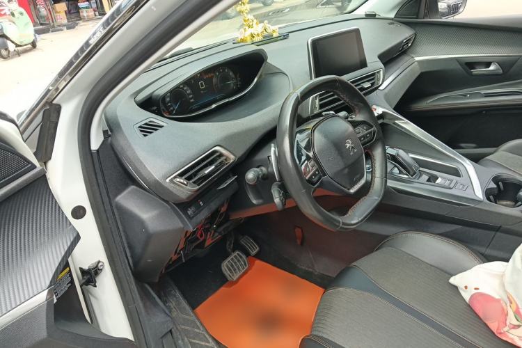Used Peugeot 4008 2017 350THP Elite Edition Driver Seat