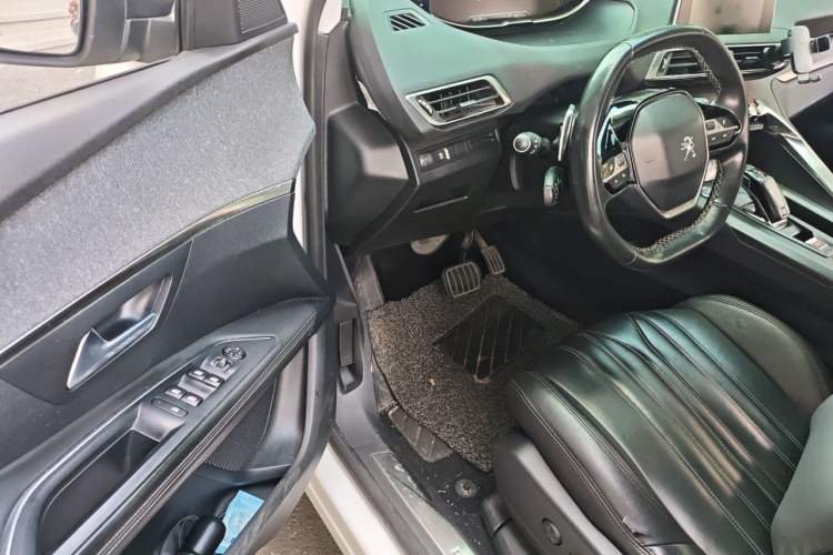 Used Peugeot 4008 2017 350THP Luxury Edition Driver Seat