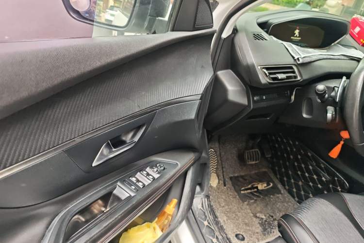 Used Peugeot 4008 2017 350THP Elite Edition Driver Seat