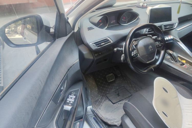 Used Peugeot 4008 2017 350THP Comfort Edition Driver Seat